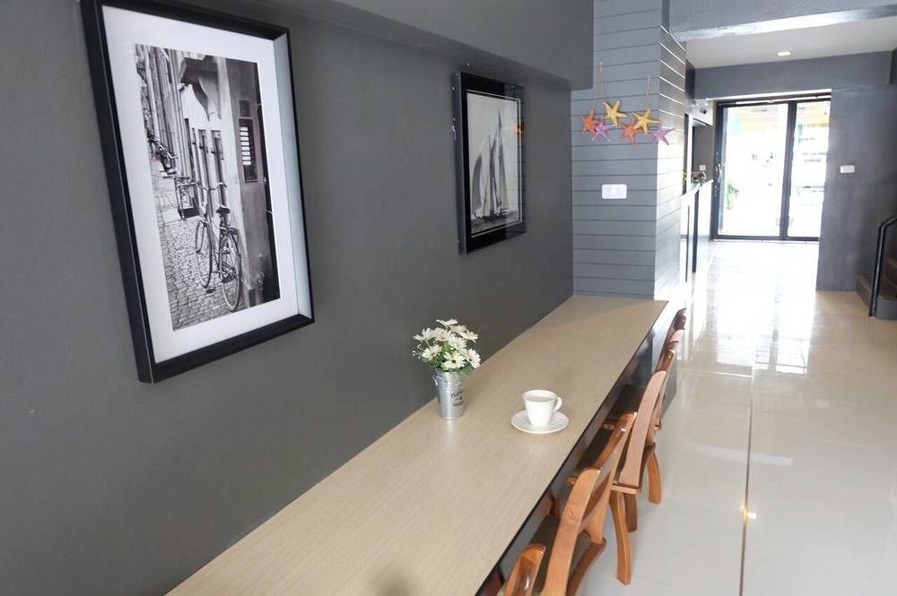 Rockstel Loma Hostel Phuket Exterior photo
